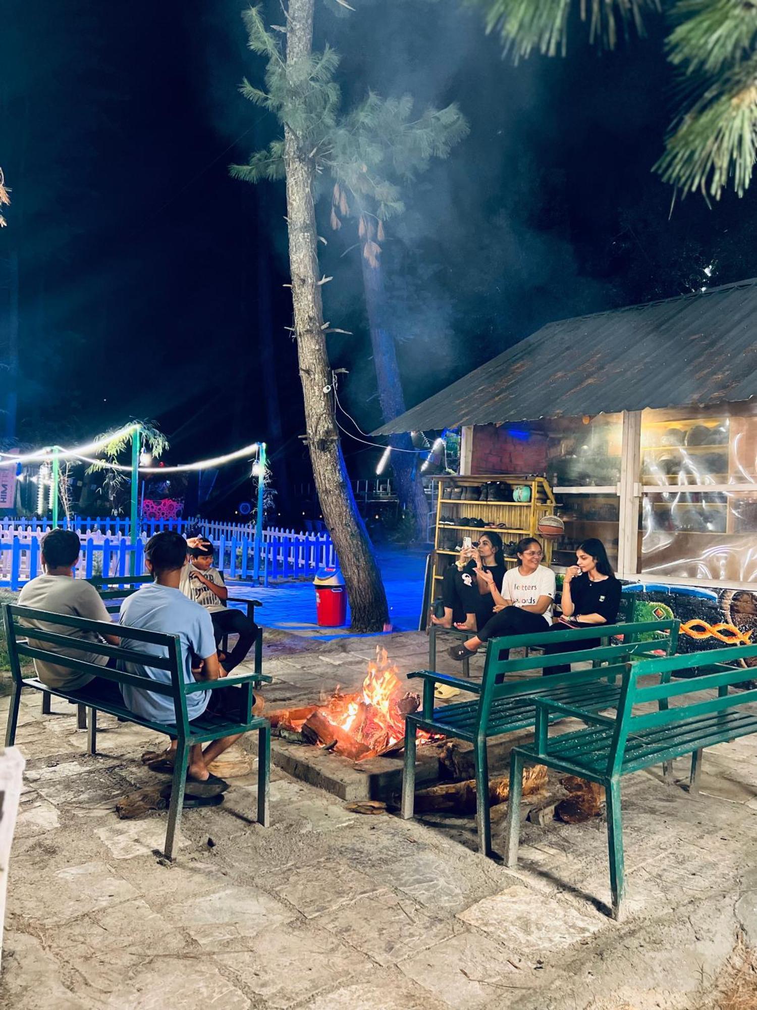 Himtrek Riverside Camps, Kasol Ngoại thất bức ảnh
